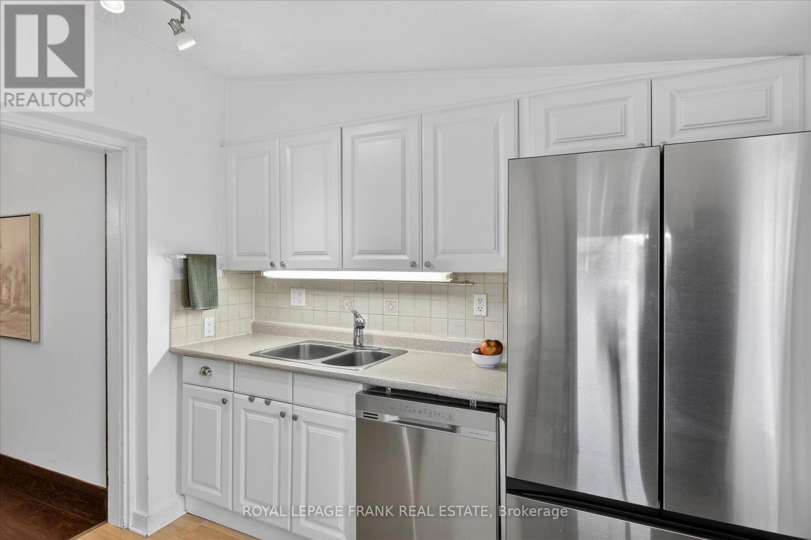 500 Chamberlain Street, Peterborough (Town Ward 3), Ontario  K9J 4L5 - Photo 18 - X13101758