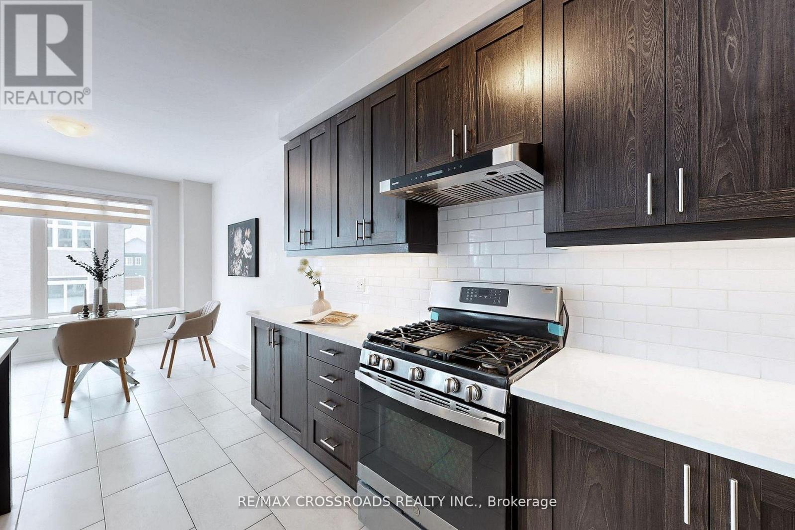 243 O'neil Street, Peterborough (Monaghan Ward 2), Ontario  K9K 0H8 - Photo 13 - X13101626