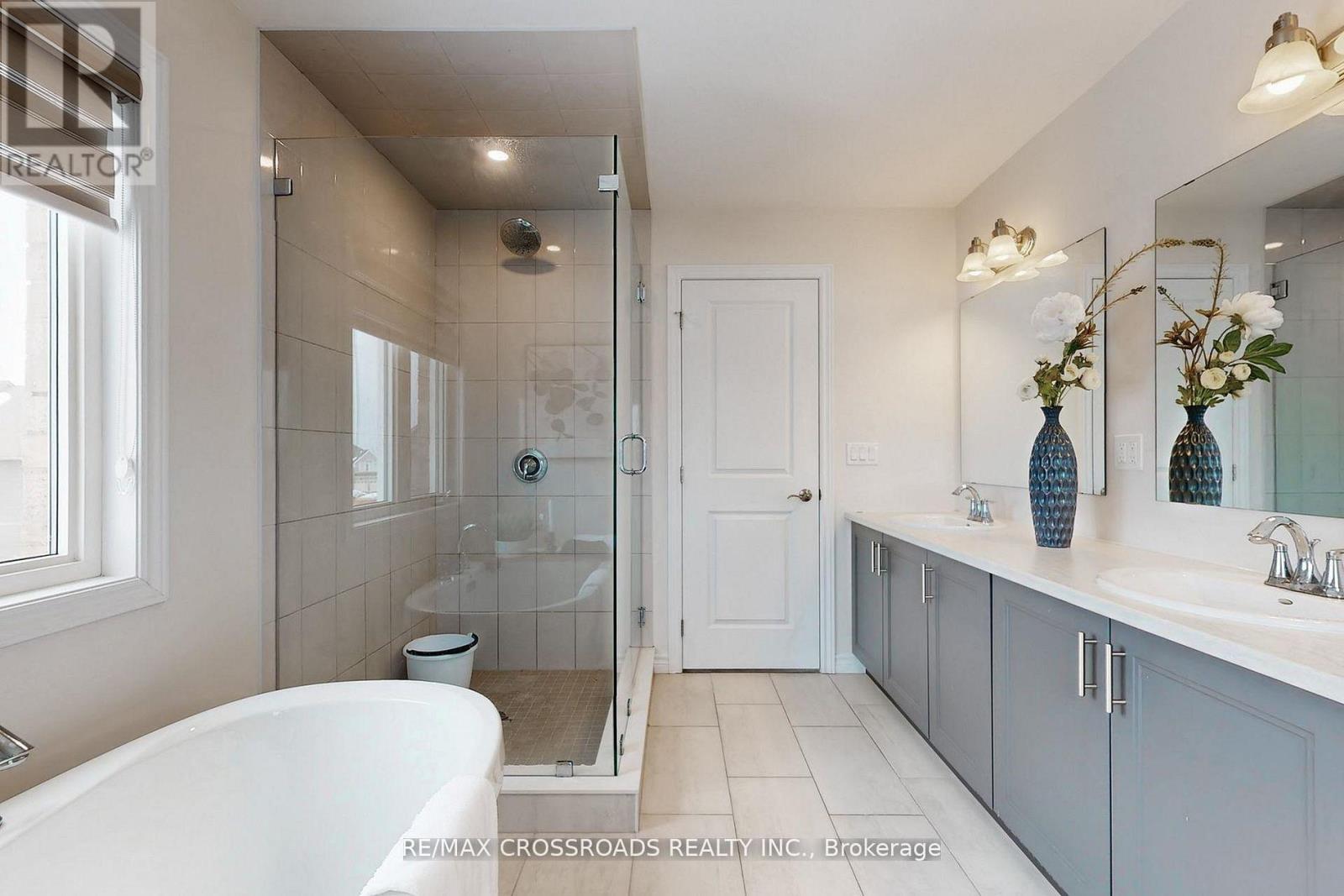 243 O'neil Street, Peterborough (Monaghan Ward 2), Ontario  K9K 0H8 - Photo 27 - X13101626