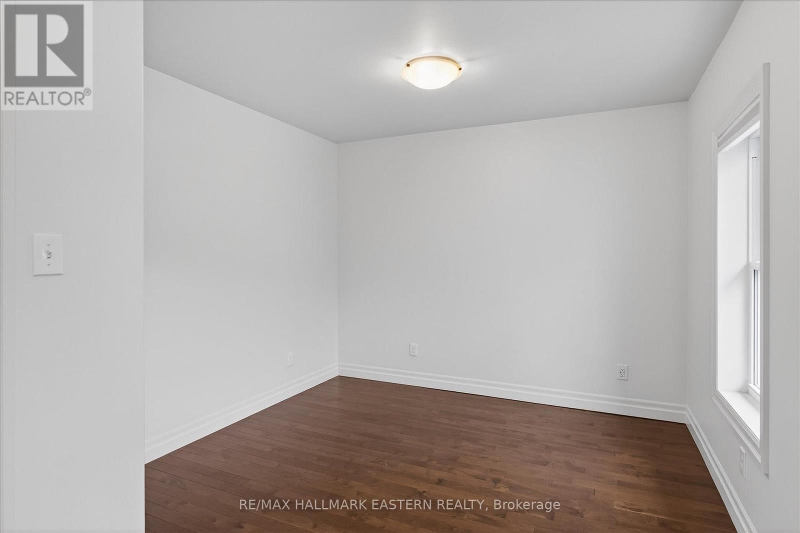 96 Aylmer Street N, Peterborough (Town Ward 3), Ontario  K9J 3J5 - Photo 17 - X13101828