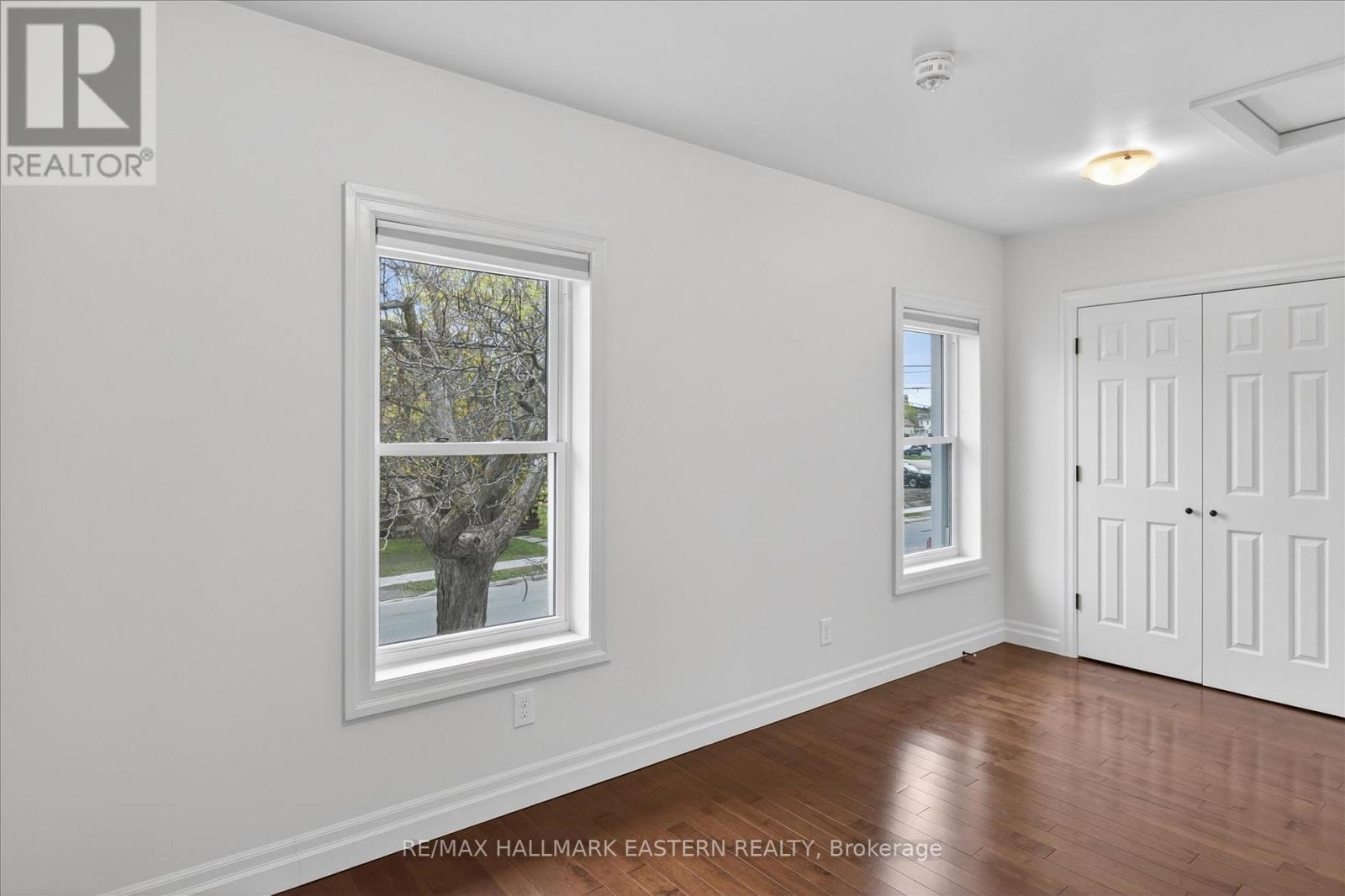 96 Aylmer Street N, Peterborough (Town Ward 3), Ontario  K9J 3J5 - Photo 18 - X13101828