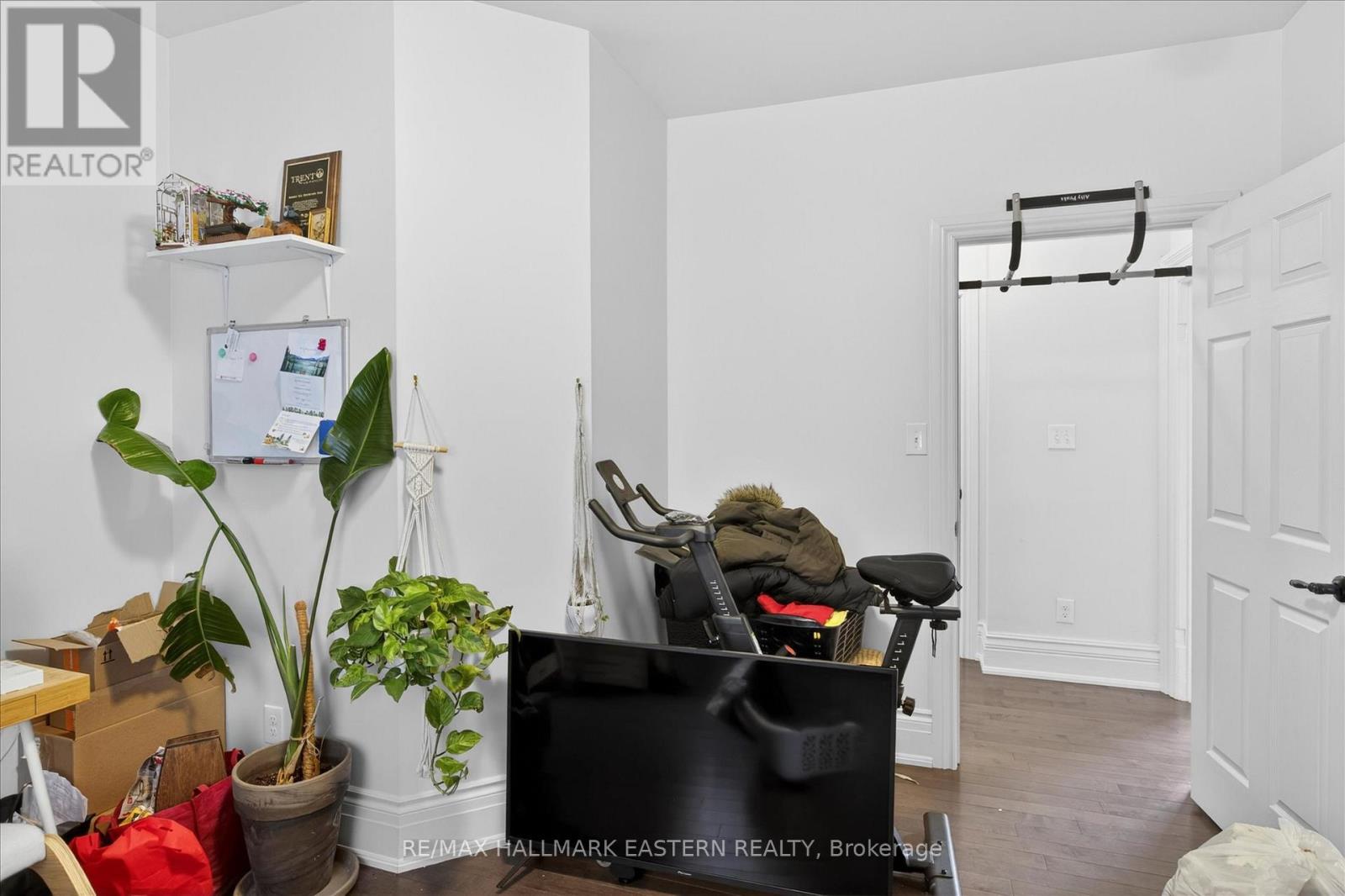 96 Aylmer Street N, Peterborough (Town Ward 3), Ontario  K9J 3J5 - Photo 34 - X13101828