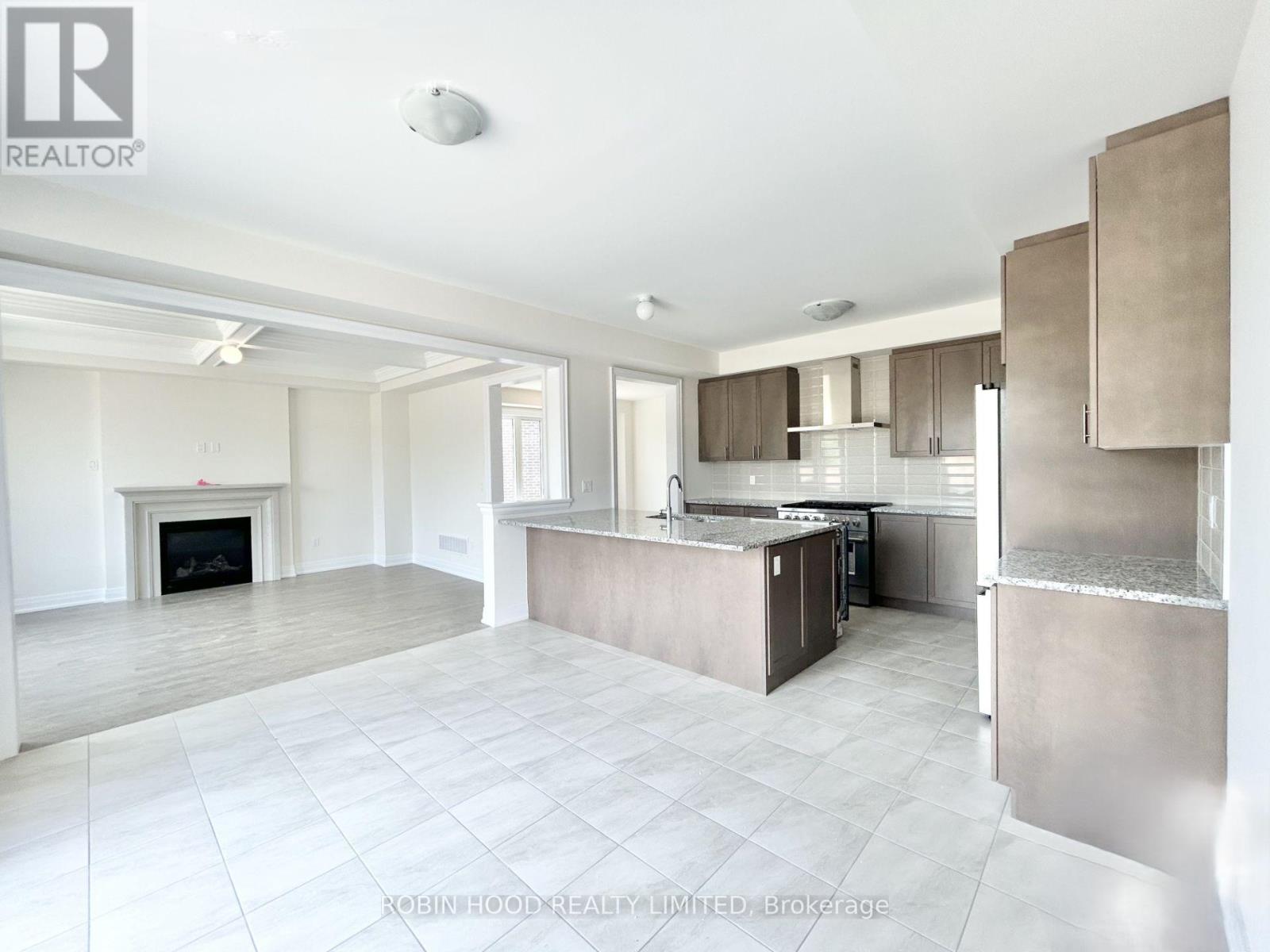 47 Hoad Street, Clarington (Newcastle), Ontario  L1B 0W1 - Photo 13 - E13102122
