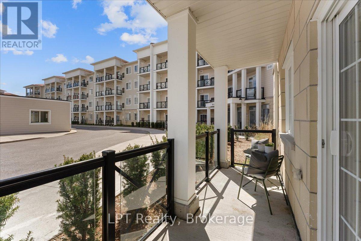 102 - 50 Lakebreeze Drive, Clarington (Newcastle), Ontario  L1B 0V9 - Photo 29 - E13103408