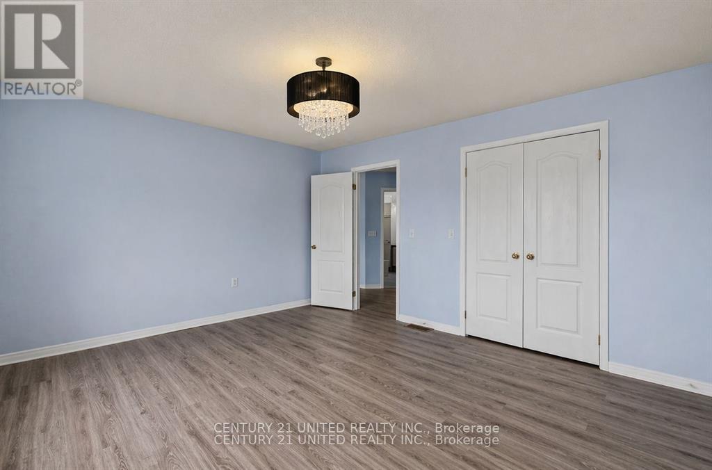 608 Clancy Crescent, Peterborough (Otonabee Ward 1), Ontario  K9K 2S2 - Photo 14 - X13104016