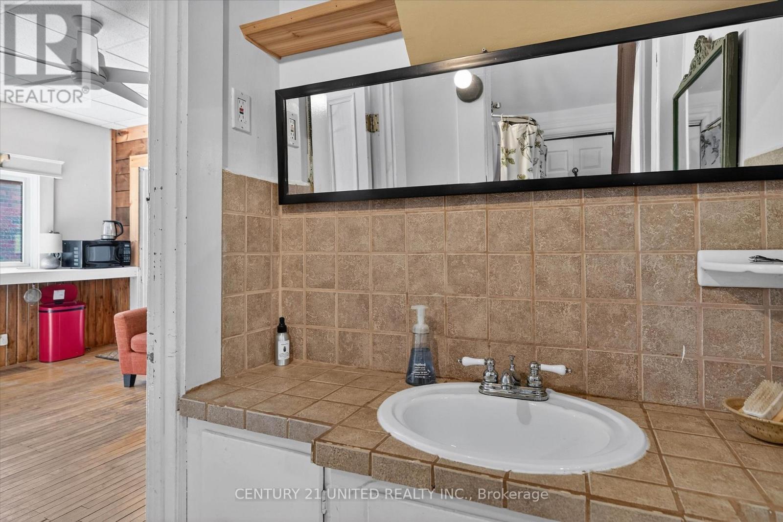 201 Romaine Street, Peterborough (Otonabee Ward 1), Ontario  K9J 2C3 - Photo 15 - X13104742