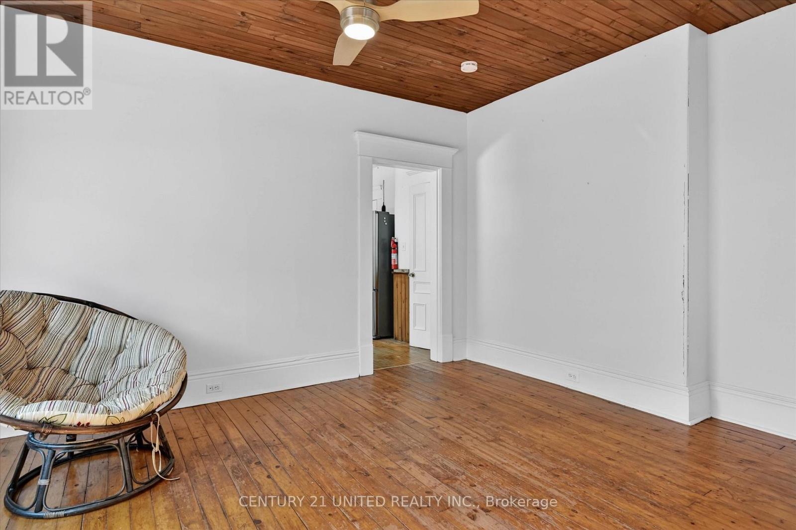 201 Romaine Street, Peterborough (Otonabee Ward 1), Ontario  K9J 2C3 - Photo 8 - X13104742