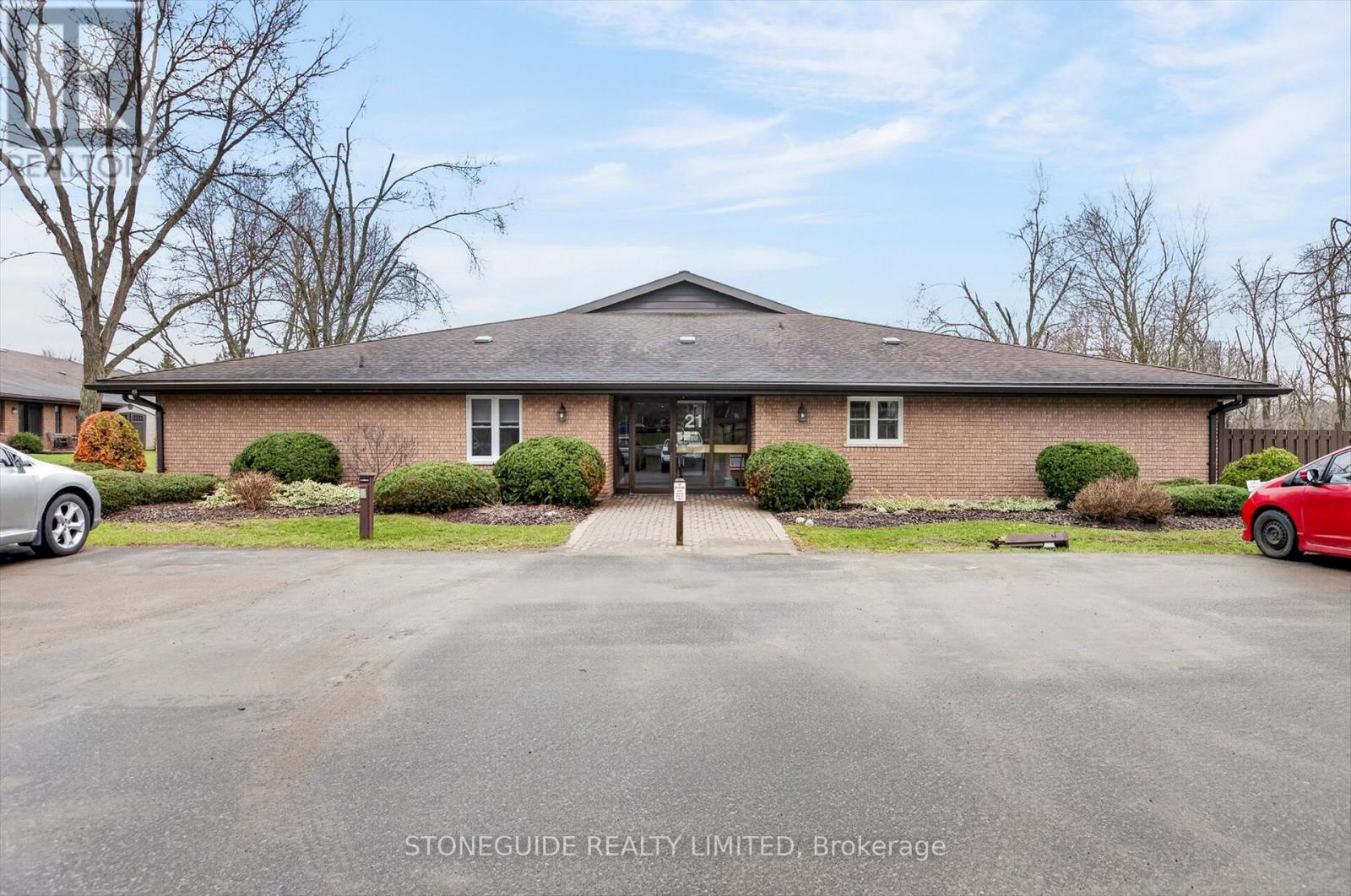 10 - 963 ARMOUR ROAD, peterborough (ashburnham ward 4), Ontario