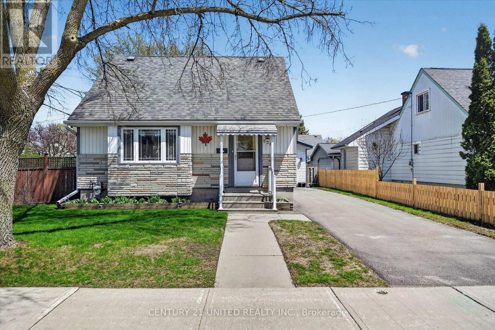 730 Monaghan Road, Peterborough (Otonabee Ward 1), Ontario  K9J 5J9 - Photo 2 - X13106884