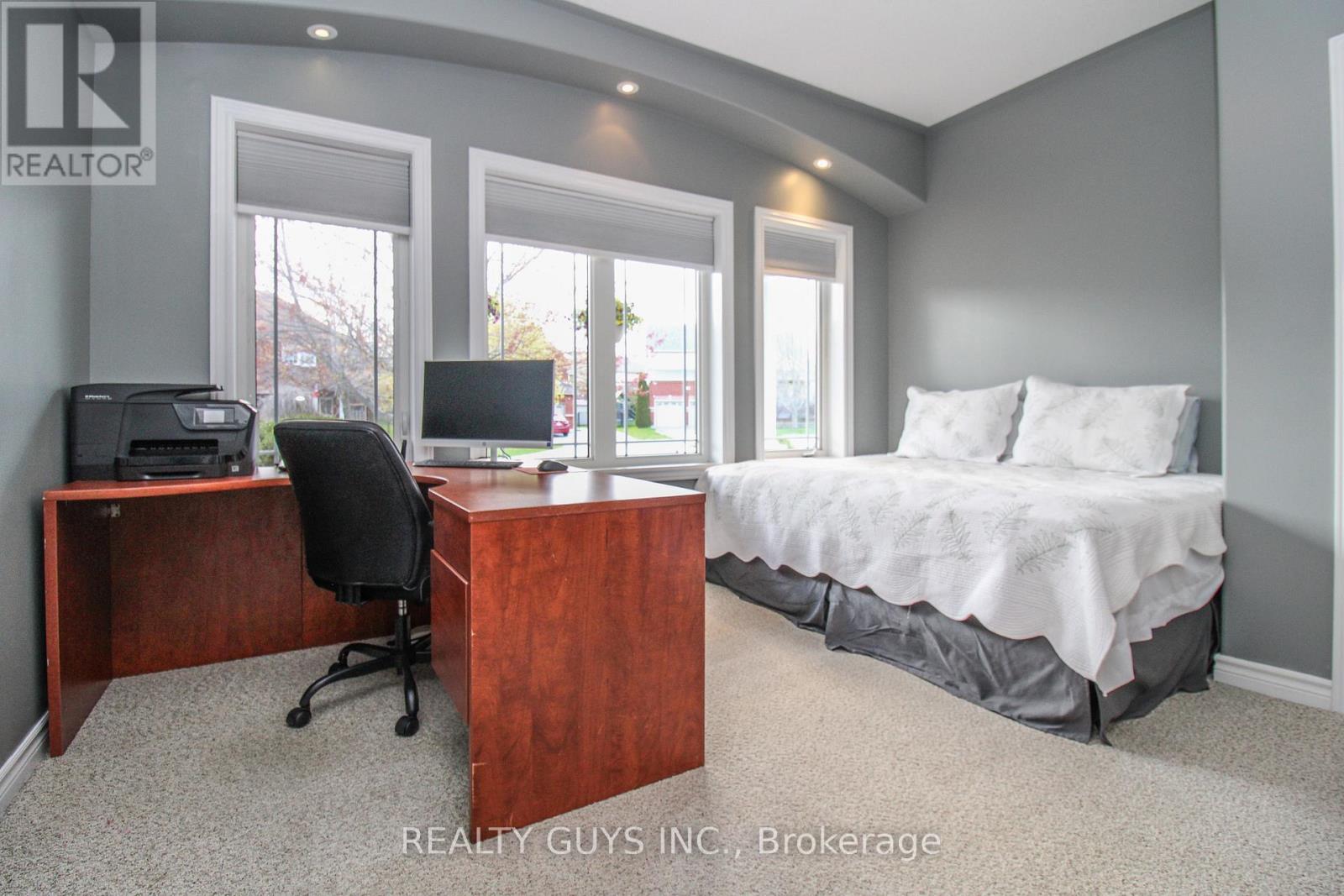 407 Carriage Lane, Peterborough (Northcrest Ward 5), Ontario  K9L 2A5 - Photo 27 - X13109482