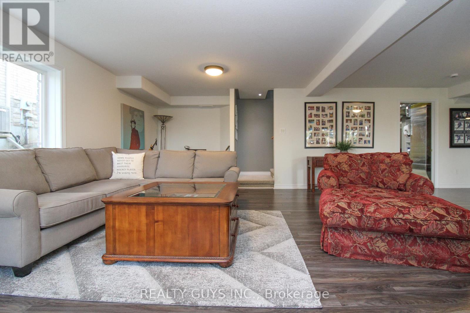 407 Carriage Lane, Peterborough (Northcrest Ward 5), Ontario  K9L 2A5 - Photo 35 - X13109482