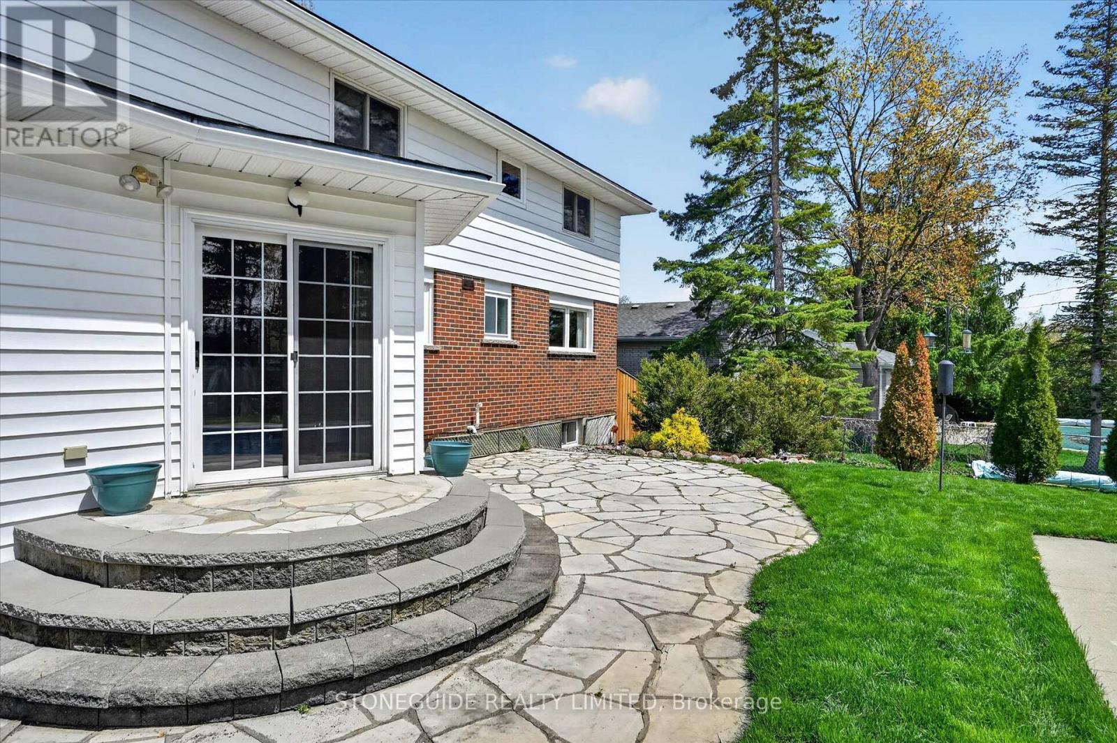 29 Weller Crescent, Peterborough (Monaghan Ward 2), Ontario  K9J 6J4 - Photo 23 - X13109502