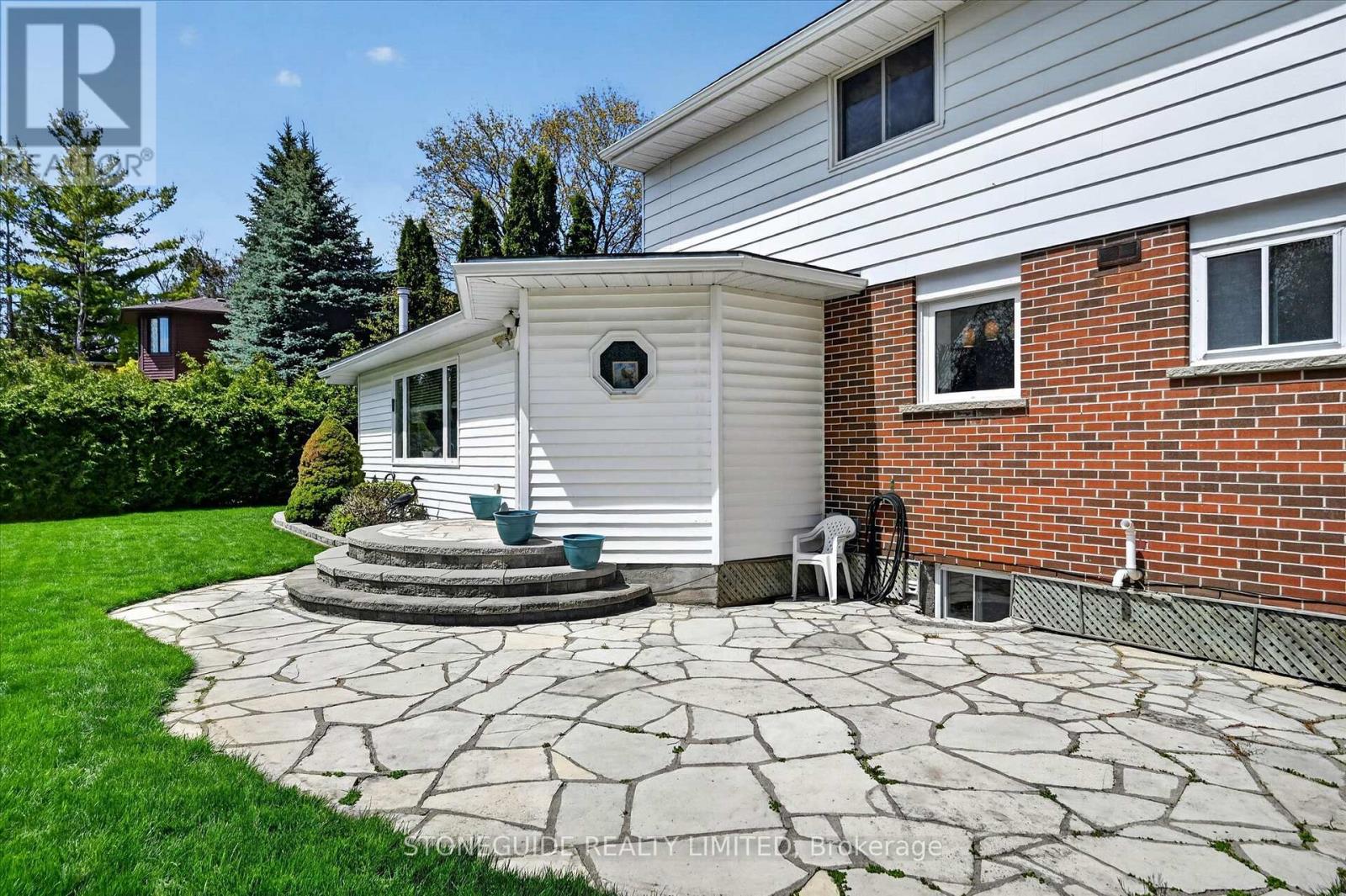 29 Weller Crescent, Peterborough (Monaghan Ward 2), Ontario  K9J 6J4 - Photo 24 - X13109502