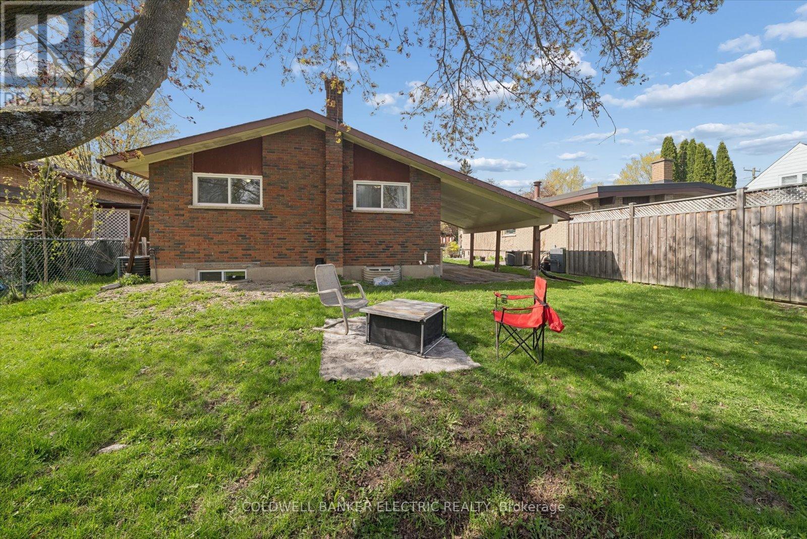 265 Sunset Boulevard, Peterborough (Northcrest Ward 5), Ontario  K9H 5L1 - Photo 36 - X13109636