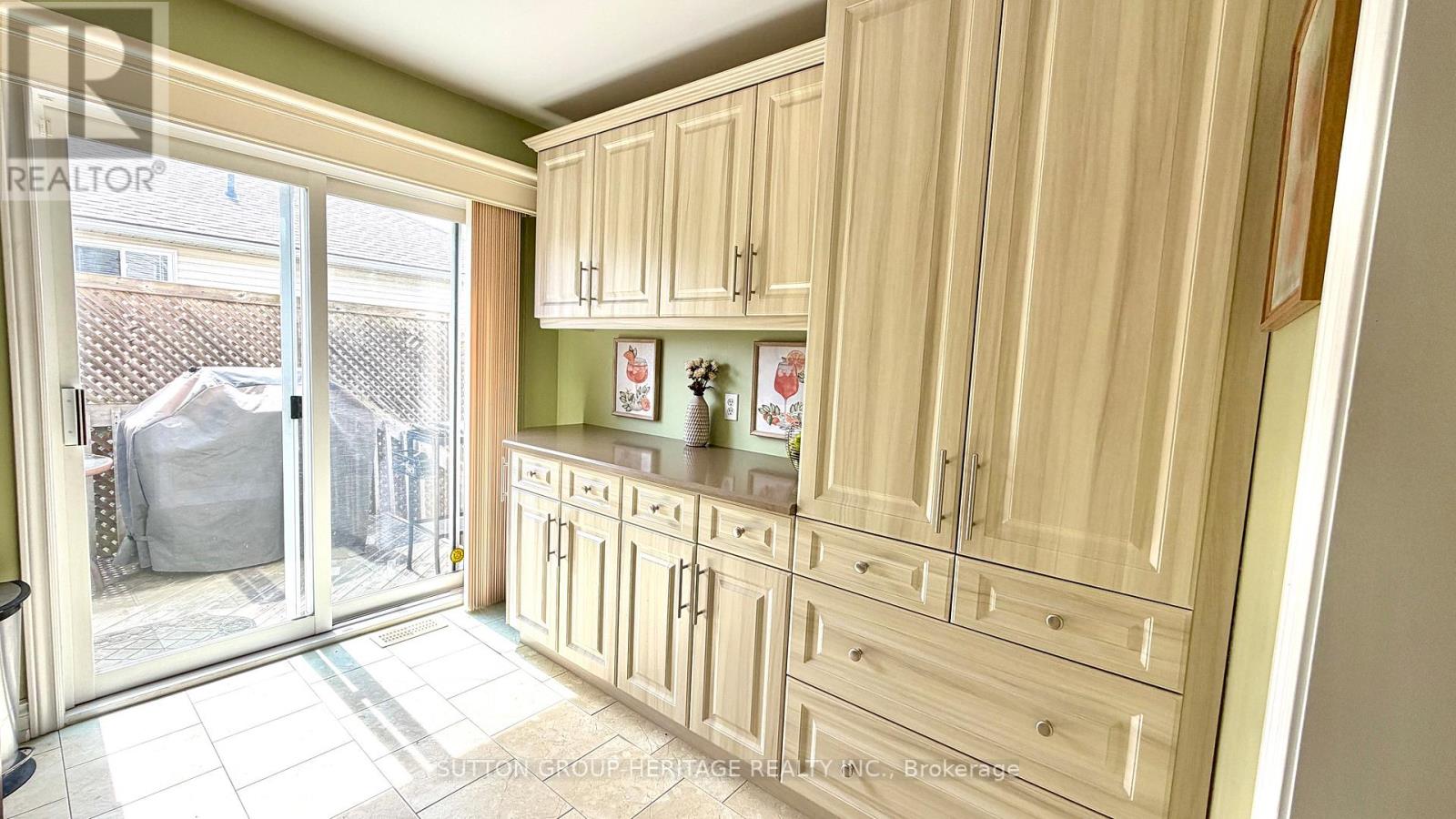 227 Victoria Avenue W, Kawartha Lakes (Lindsay), Ontario  K9V 6C9 - Photo 11 - X13110132