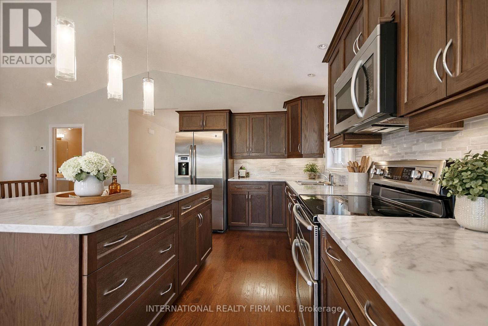 1453 Ireland Drive, Peterborough (Monaghan Ward 2), Ontario  K9K 0A4 - Photo 6 - X13110168