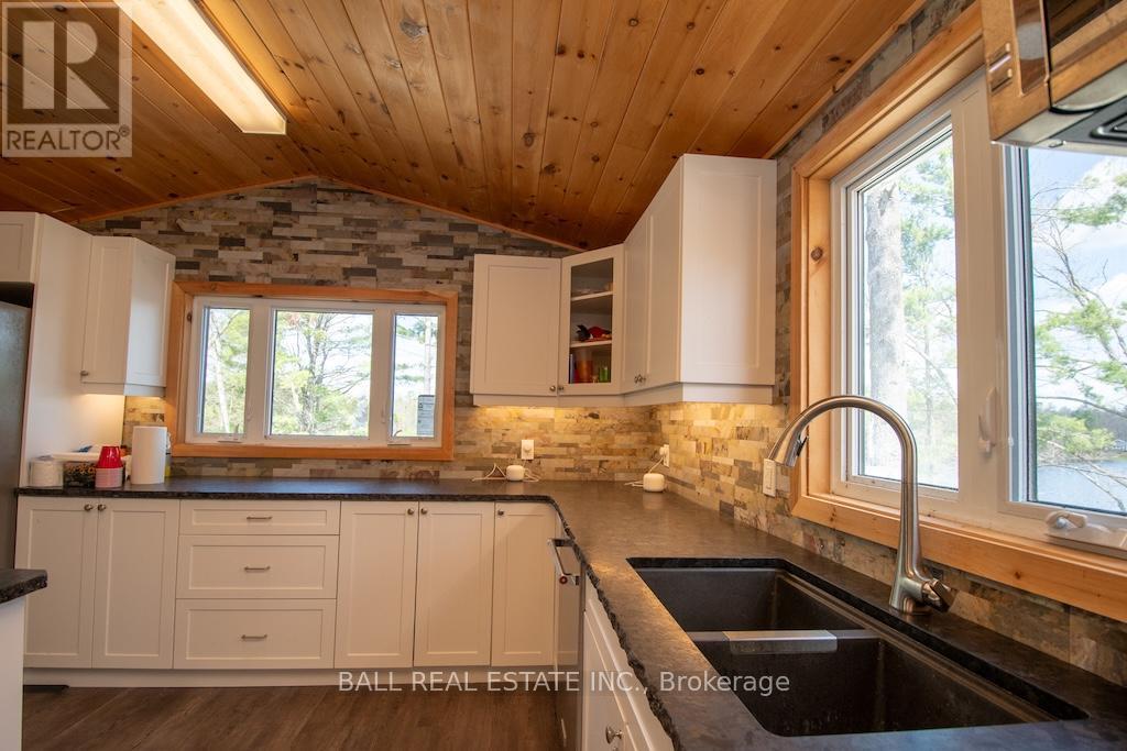 385 Island 38 Kasshabog Lake, Havelock-Belmont-Methuen, Ontario  K0L 1Z0 - Photo 6 - X13110320