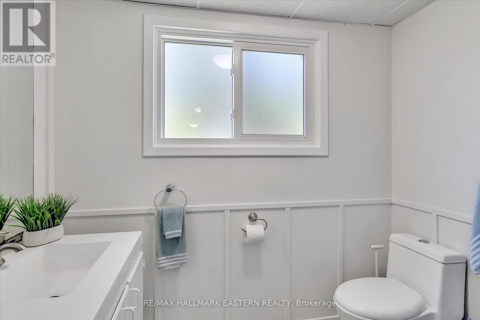 1810 Hull Road, Douro-Dummer, Ontario  K0L 2H0 - Photo 19 - X13110338