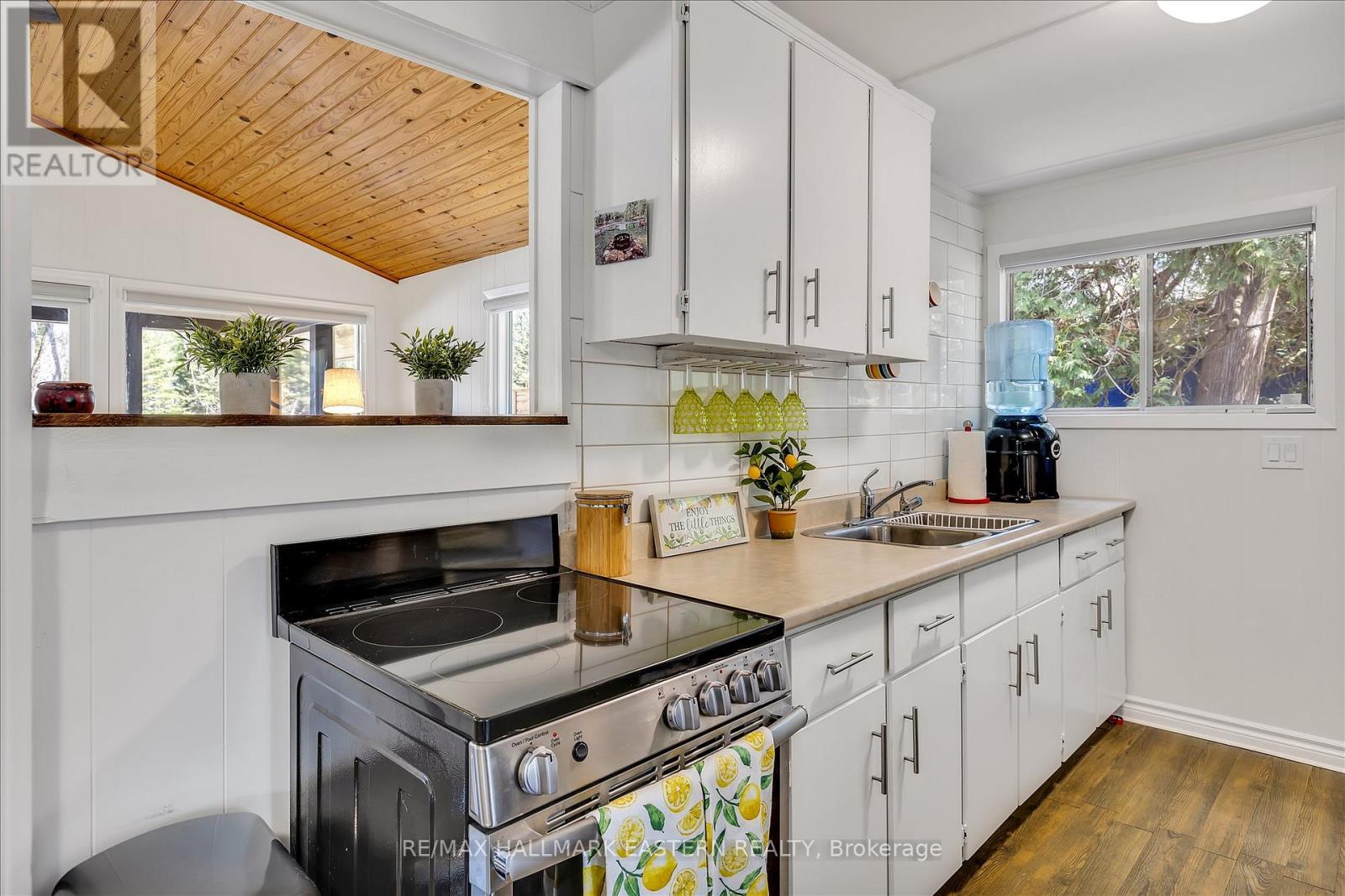 1810 Hull Road, Douro-Dummer, Ontario  K0L 2H0 - Photo 7 - X13110338