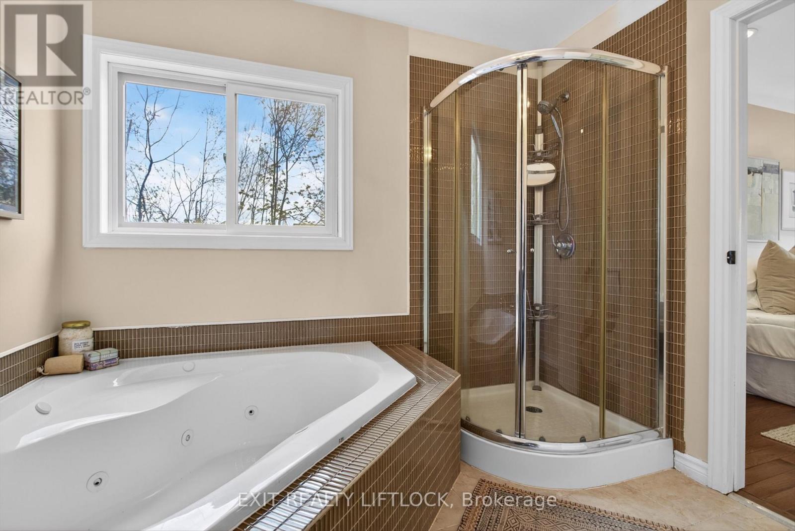 122 Fradette Avenue, Peterborough (Otonabee Ward 1), Ontario  K9J 1T5 - Photo 20 - X13110470