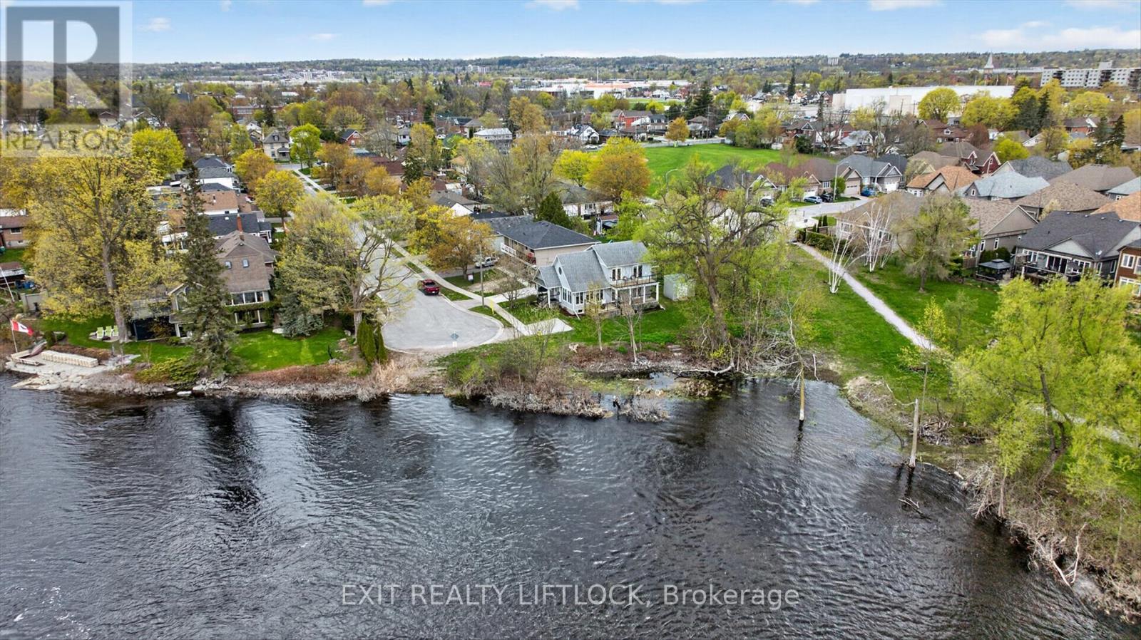 122 Fradette Avenue, Peterborough (Otonabee Ward 1), Ontario  K9J 1T5 - Photo 36 - X13110470
