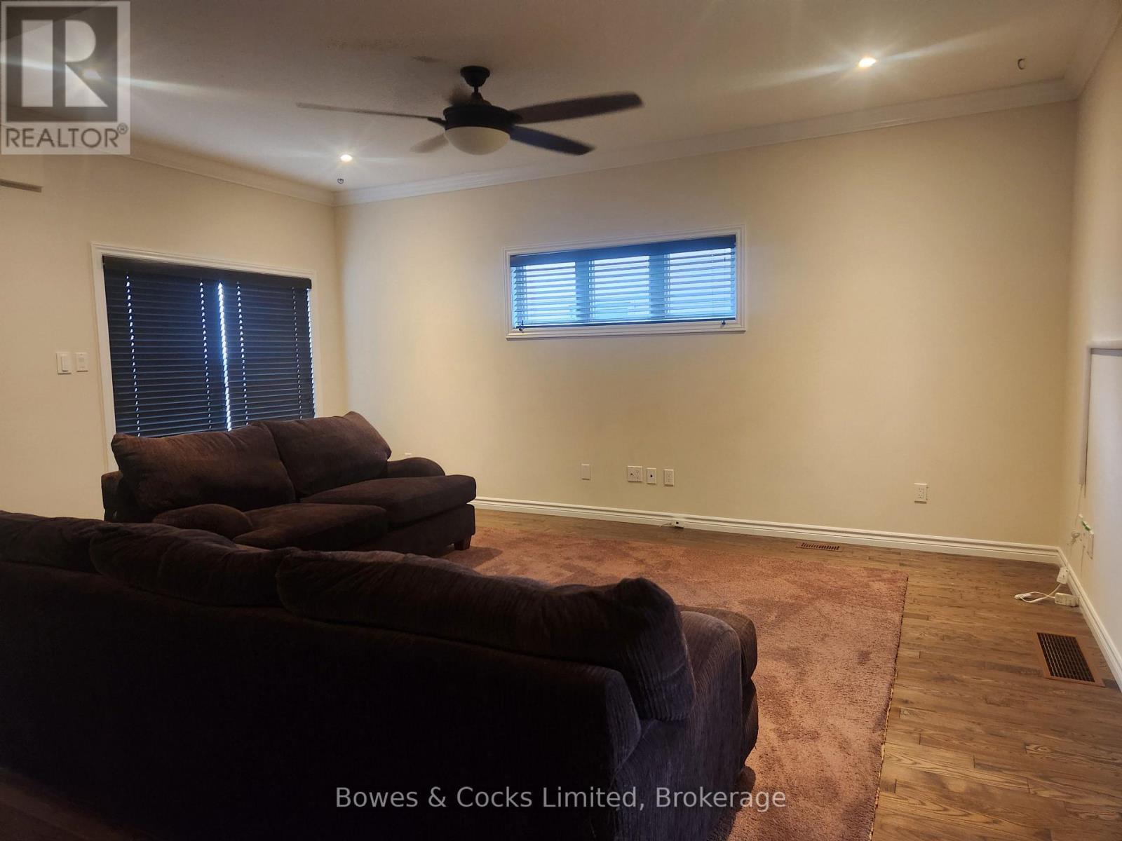 716 Sawmill Road, Peterborough (Northcrest Ward 5), Ontario  K9L 0G3 - Photo 4 - X13110582