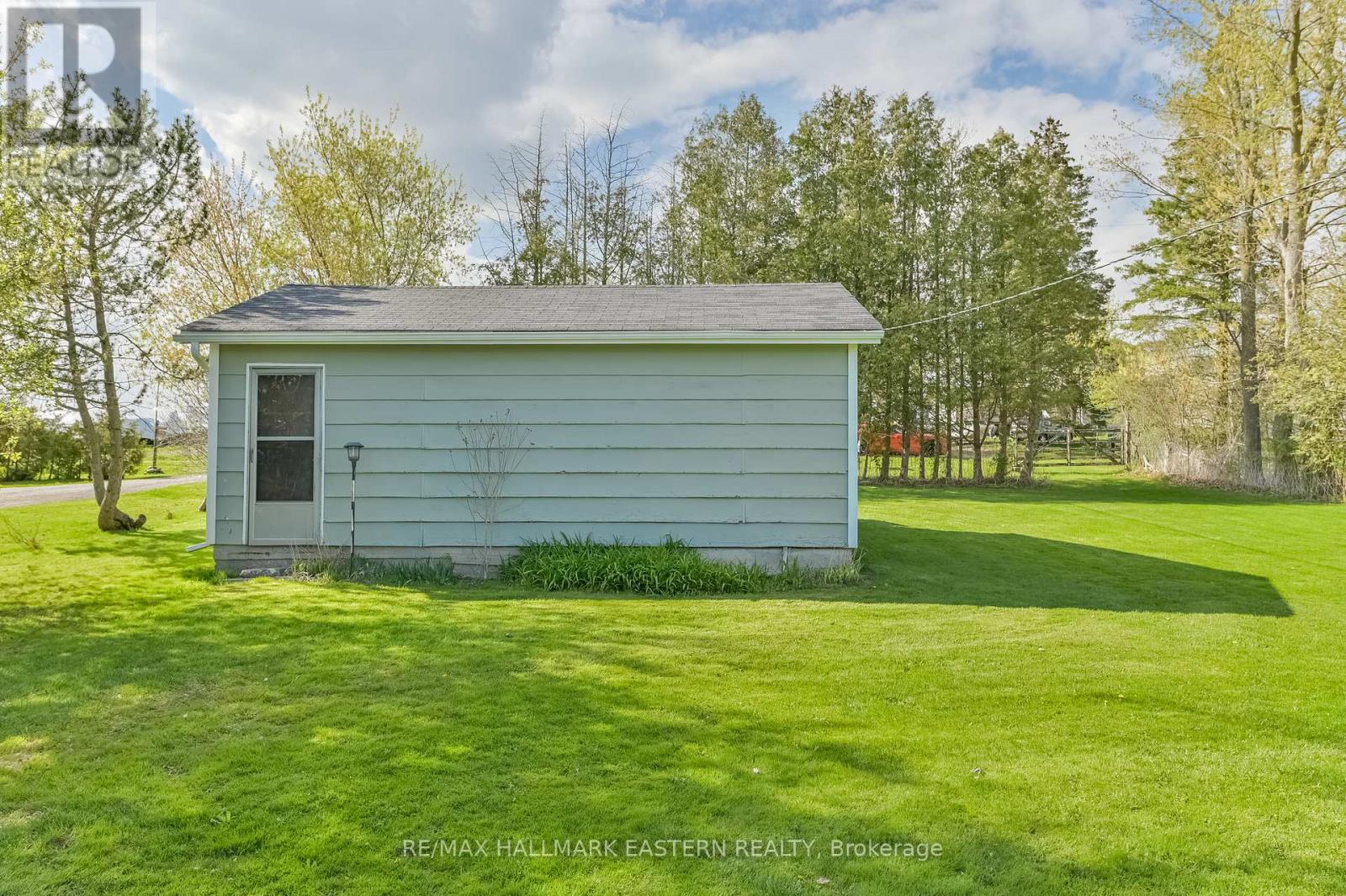 1095 Island View Drive, Otonabee-South Monaghan, Ontario  K0L 1B0 - Photo 4 - X13110636