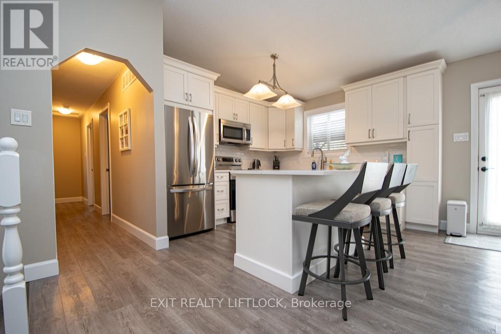 3 Matilda Drive, Kawartha Lakes (Emily), Ontario  K0L 2W0 - Photo 9 - X13110772