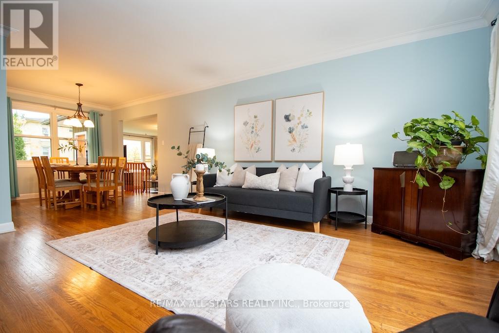 112 Adelaide Street N, Kawartha Lakes (Lindsay), Ontario  K9V 4L9 - Photo 6 - X13110946