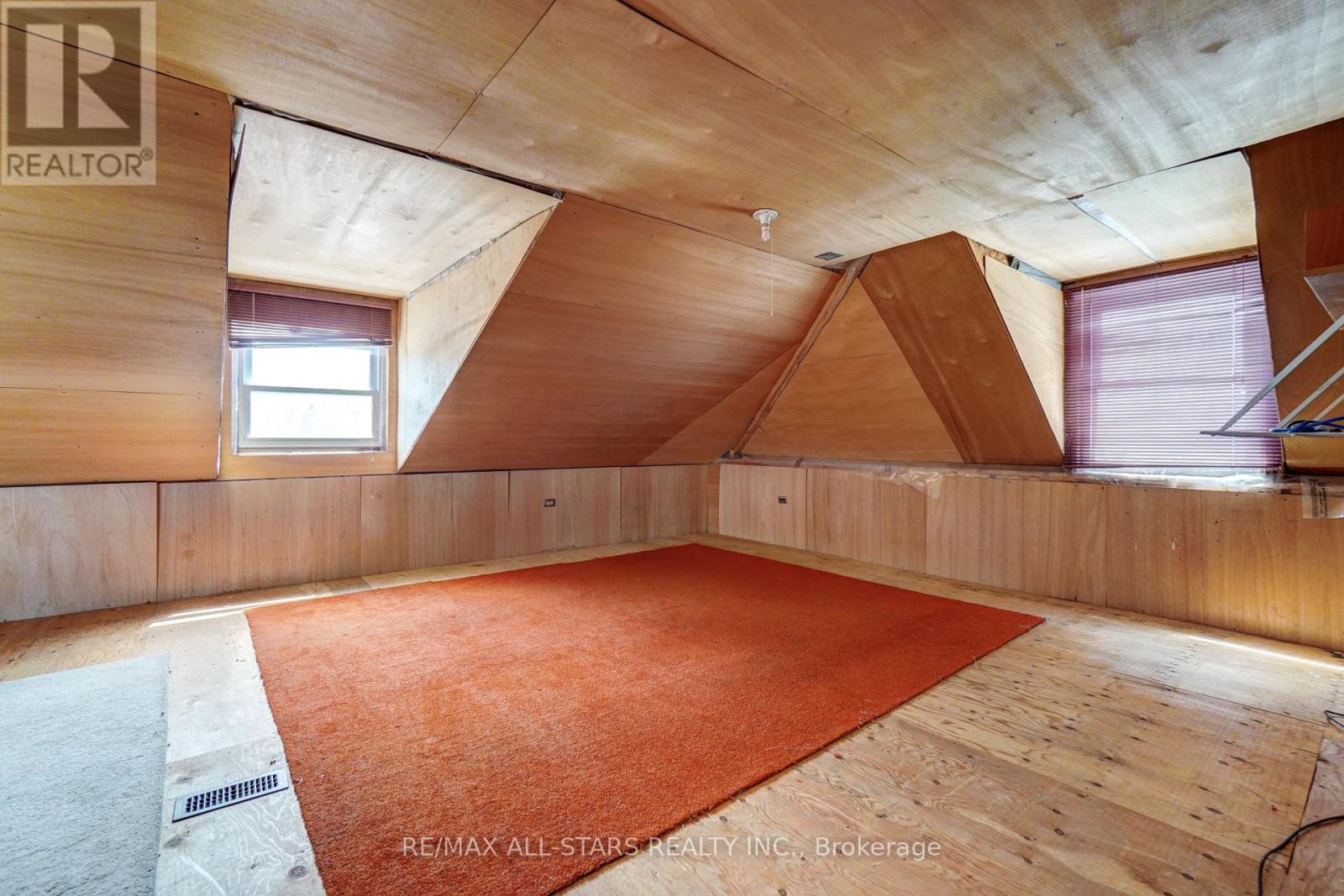 94 Adelaide Street N, Kawartha Lakes (Lindsay), Ontario  K9V 4L5 - Photo 40 - X13110960