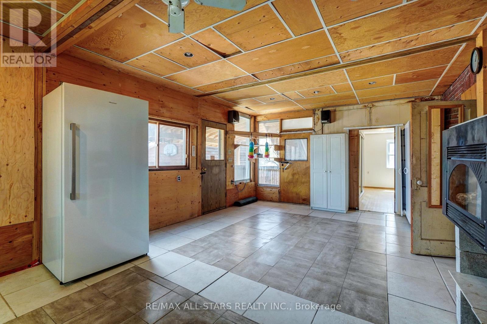 94 Adelaide Street N, Kawartha Lakes (Lindsay), Ontario  K9V 4L5 - Photo 6 - X13110960