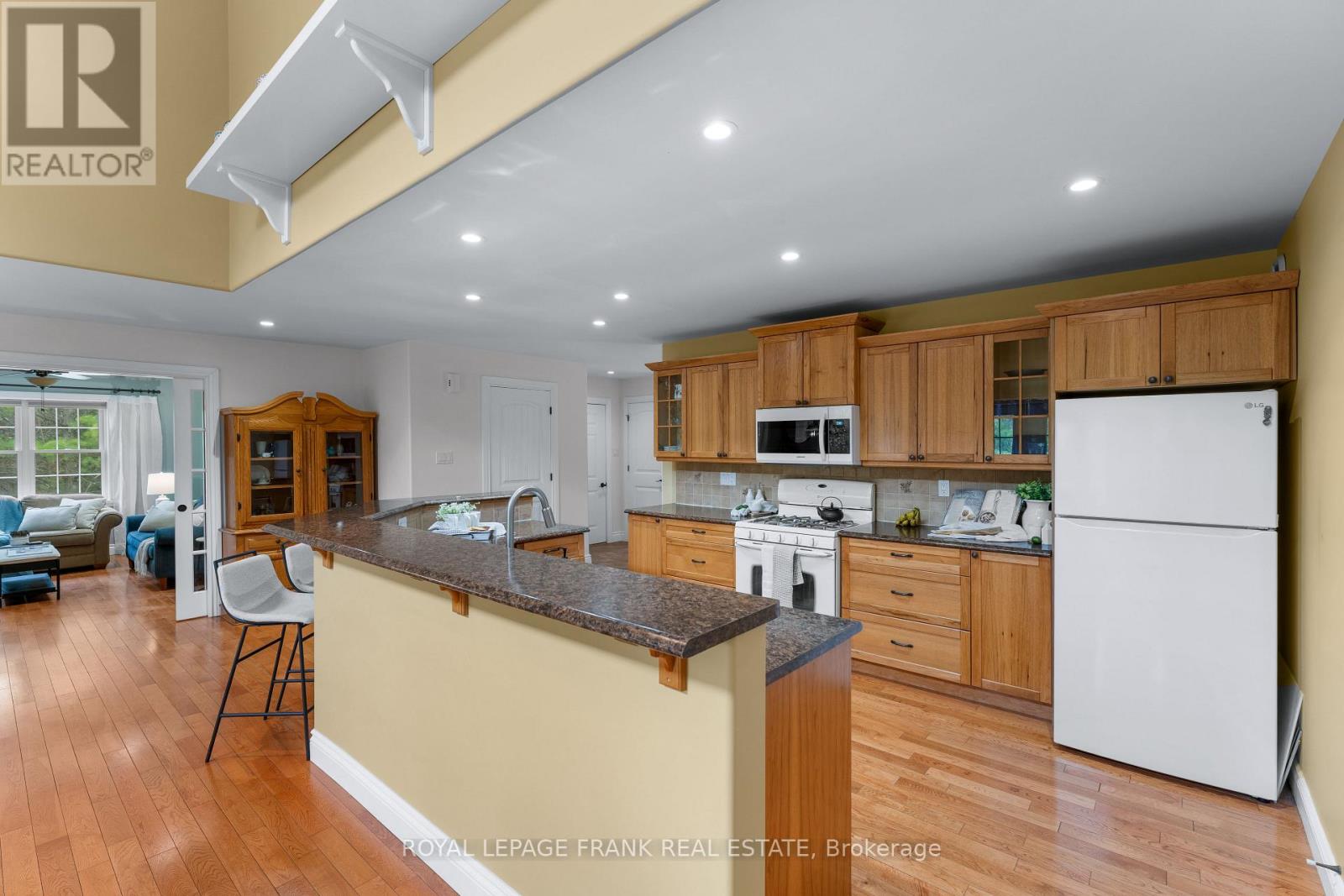 382 Lakehurst Circle Road, Trent Lakes, Ontario  K0L 1J0 - Photo 8 - X13111624