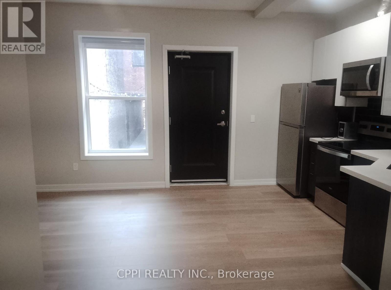 223 - 140 Simcoe Street, Peterborough (Town Ward 3), Ontario  K9H 0K5 - Photo 6 - X13113514