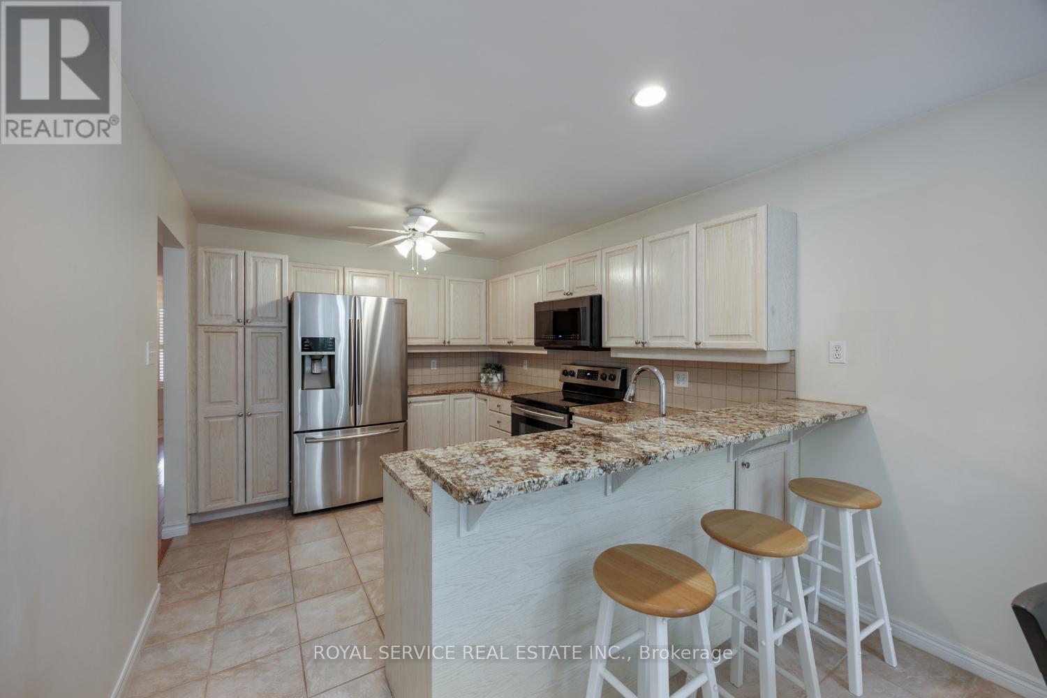 1061 Silverdale Road, Peterborough (Otonabee Ward 1), Ontario  K9J 7W5 - Photo 17 - X13113920