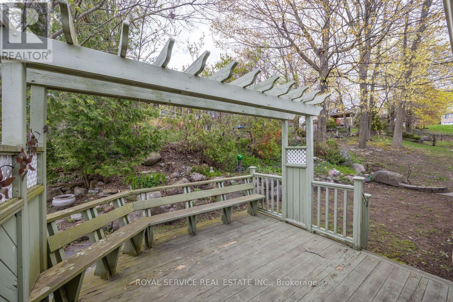 1061 Silverdale Road, Peterborough (Otonabee Ward 1), Ontario  K9J 7W5 - Photo 46 - X13113920