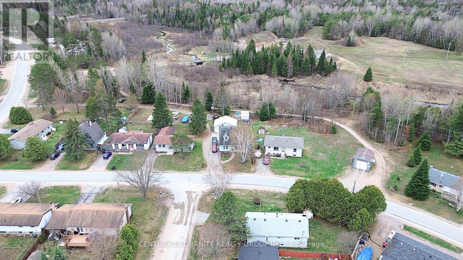 2 Hemlock Street, Highlands East (Bicroft Ward), Ontario  K0L 1M0 - Photo 30 - X13114758