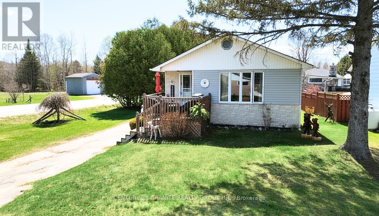 2 Hemlock Street, Highlands East (Bicroft Ward), Ontario  K0L 1M0 - Photo 31 - X13114758