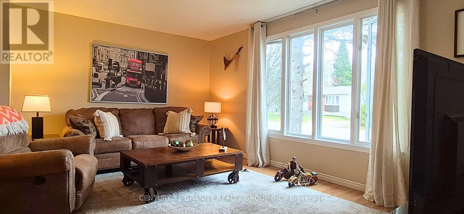 2 Hemlock Street, Highlands East (Bicroft Ward), Ontario  K0L 1M0 - Photo 5 - X13114758
