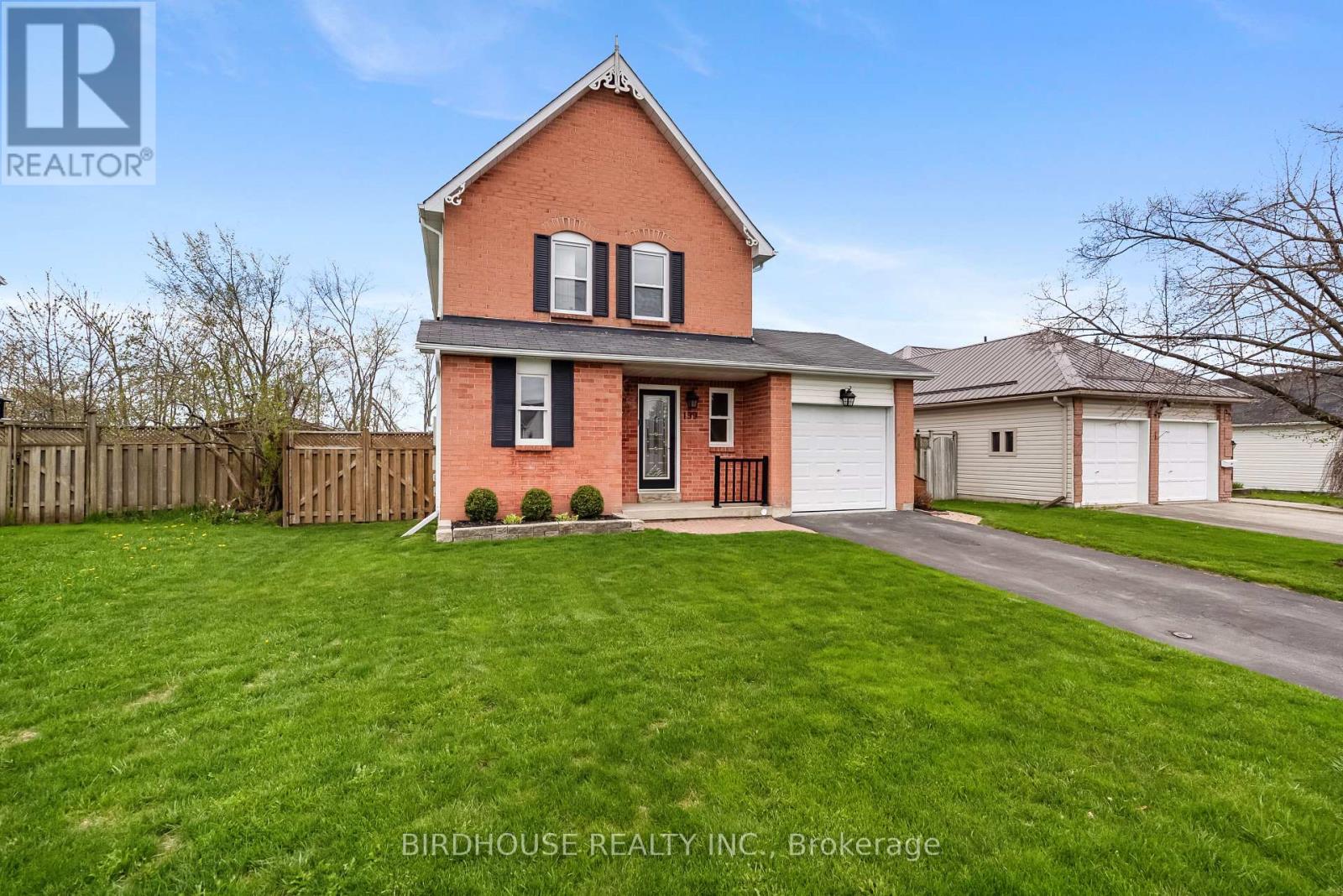 199 Elgin Street, Kawartha Lakes (Lindsay), Ontario  K9V 6B1 - Photo 2 - X13115150