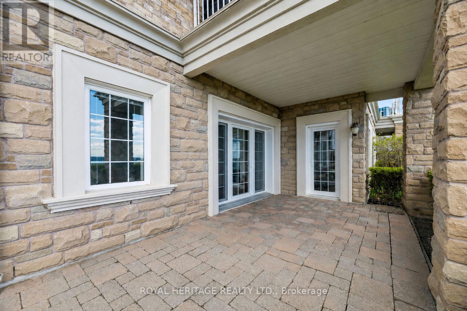 101 - 385 Lakebreeze Drive, Clarington (Newcastle), Ontario  L1B 1P5 - Photo 3 - E13115478