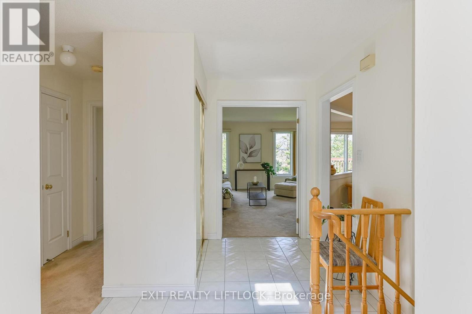 2498 Marsdale Drive, Peterborough (Ashburnham Ward 4), Ontario  K9L 1R4 - Photo 4 - X13115448