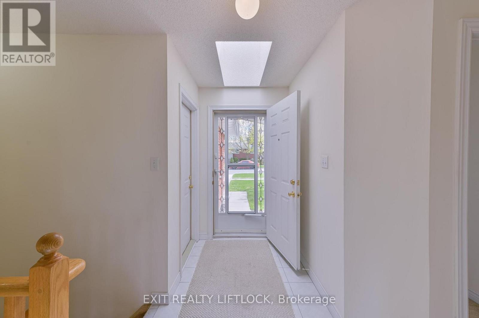 2498 Marsdale Drive, Peterborough (Ashburnham Ward 4), Ontario  K9L 1R4 - Photo 7 - X13115448