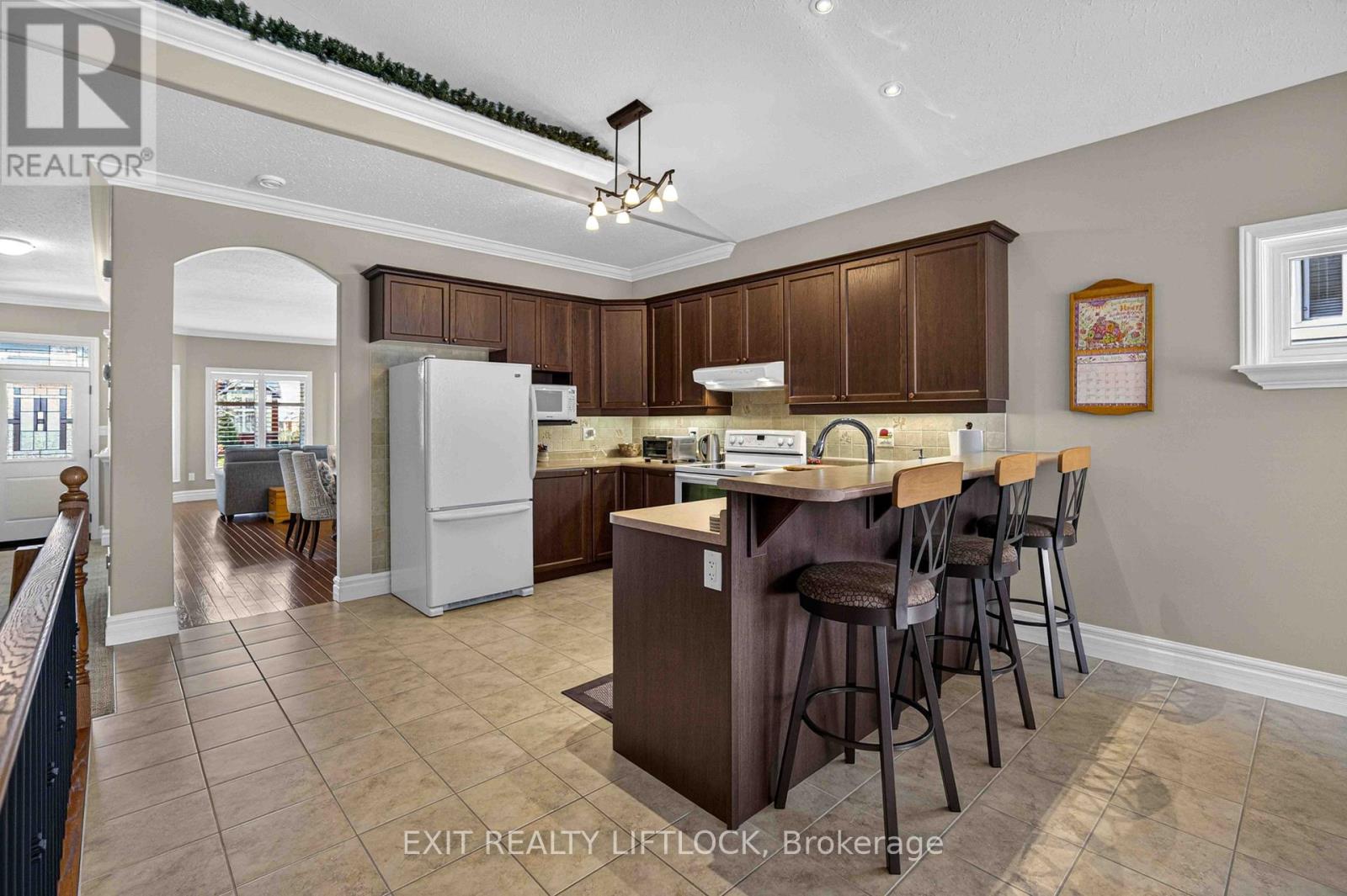 640 Heritage Trail, Peterborough (Northcrest Ward 5), Ontario  K9L 0A7 - Photo 13 - X13115652