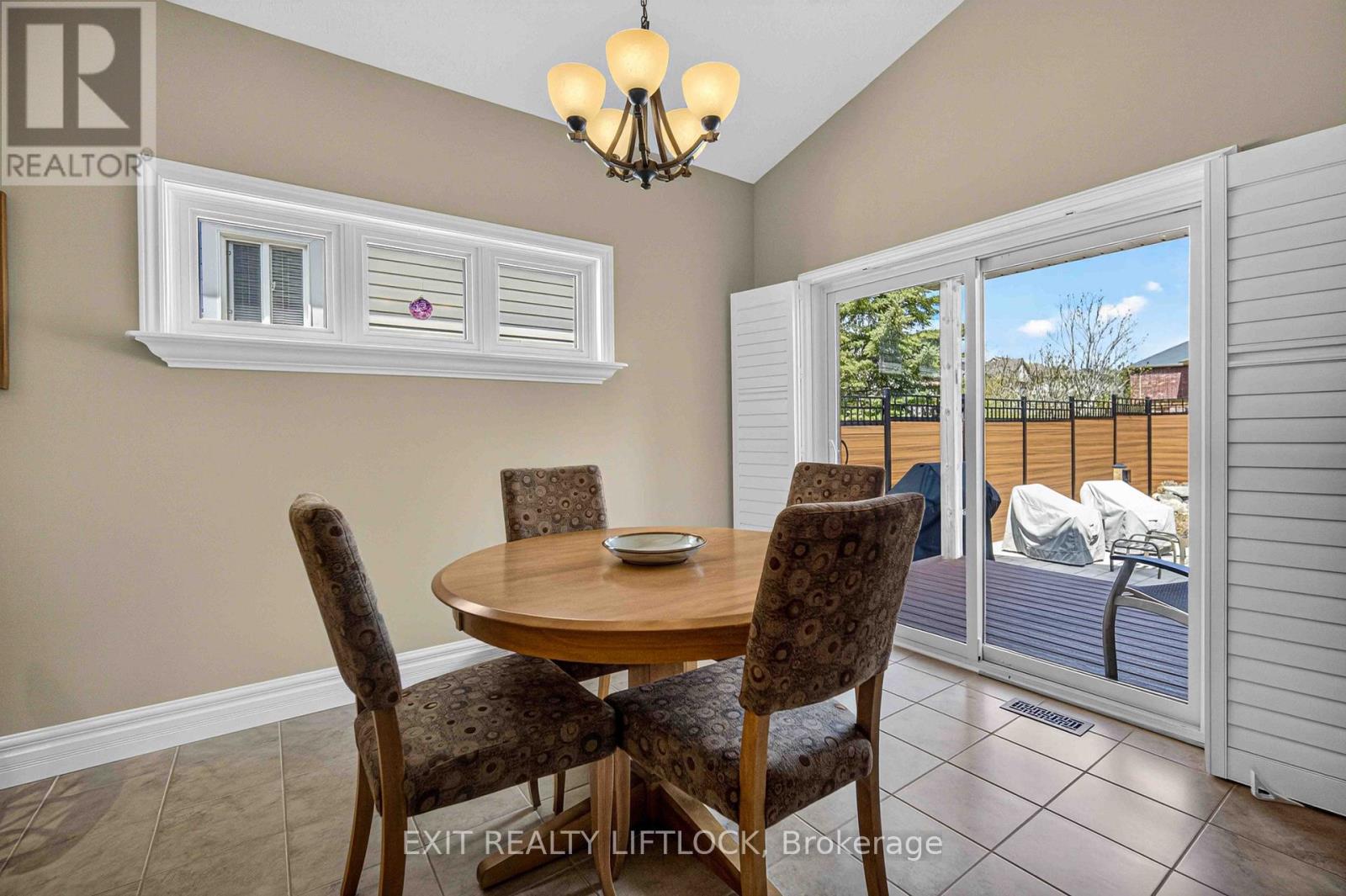 640 Heritage Trail, Peterborough (Northcrest Ward 5), Ontario  K9L 0A7 - Photo 14 - X13115652