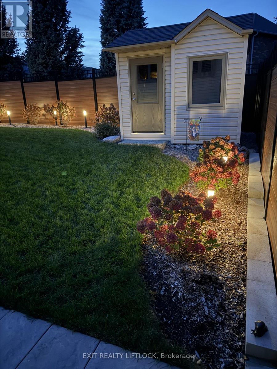 640 Heritage Trail, Peterborough (Northcrest Ward 5), Ontario  K9L 0A7 - Photo 46 - X13115652