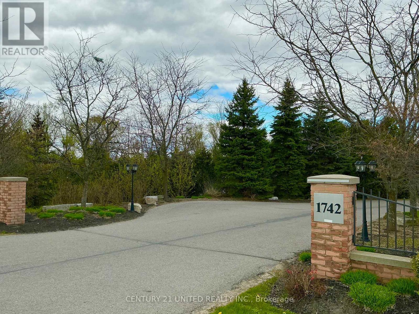 612 - 1742 Ravenwood Drive, Peterborough (Monaghan Ward 2), Ontario  K9K 2R6 - Photo 2 - X13115666