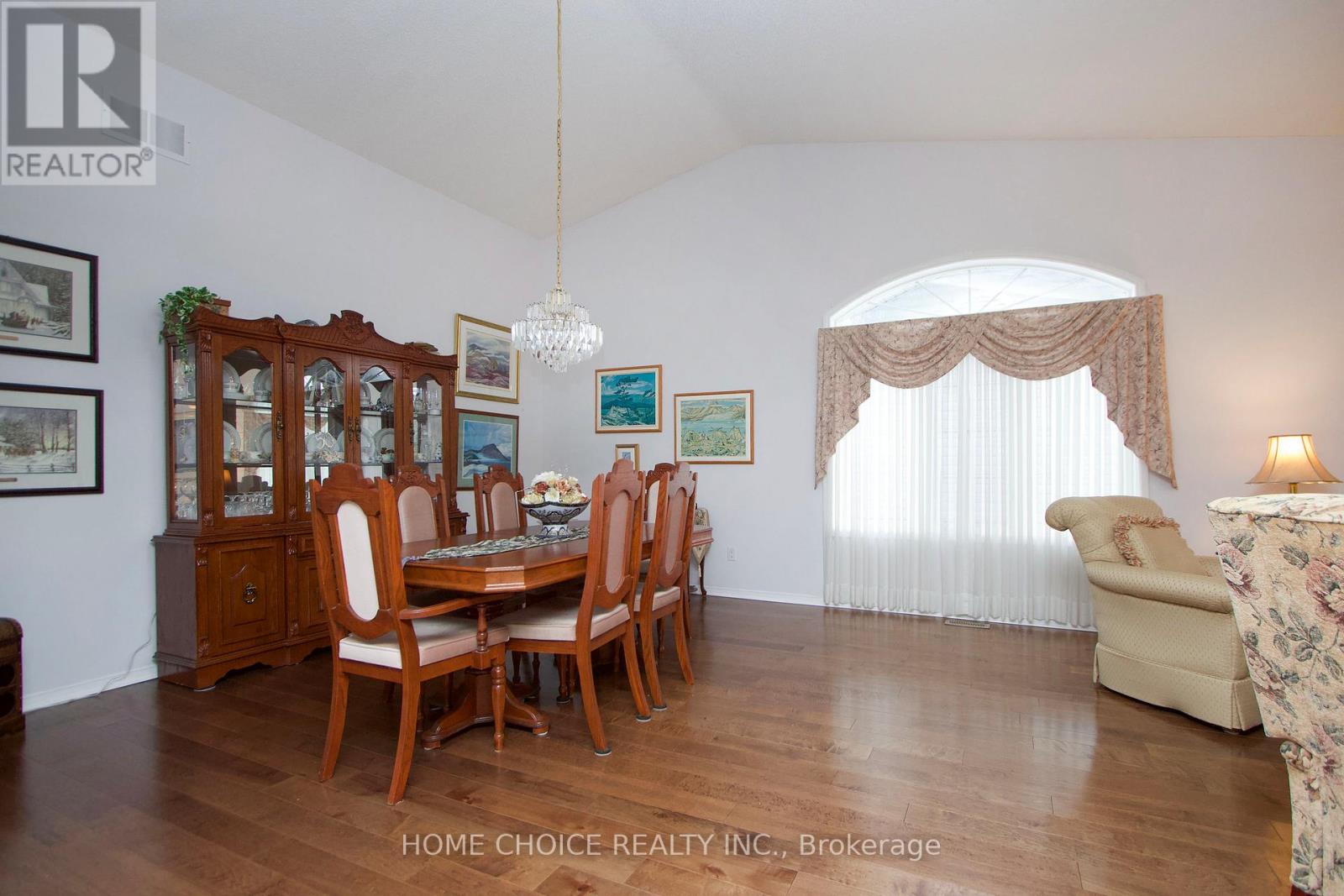 27 Niagara Trail, Clarington (Bowmanville), Ontario  L1B 1A2 - Photo 6 - E13115358