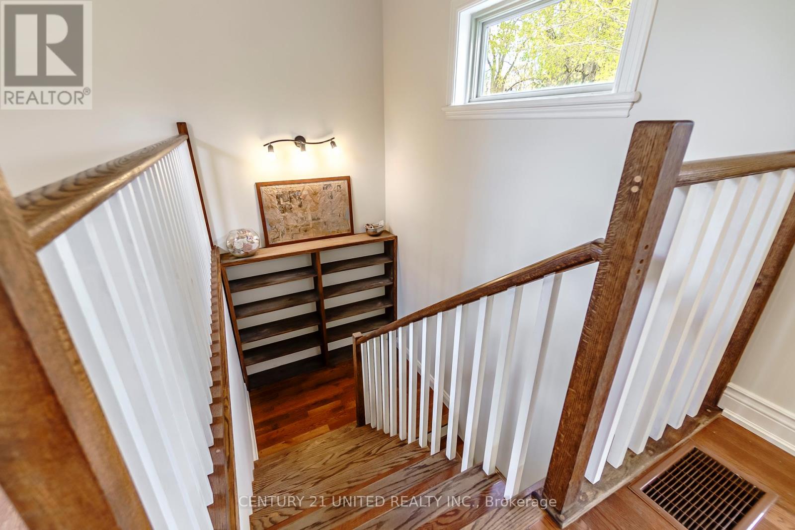 585 Homewood Avenue, Peterborough (Town Ward 3), Ontario  K9H 2N4 - Photo 33 - X13115744