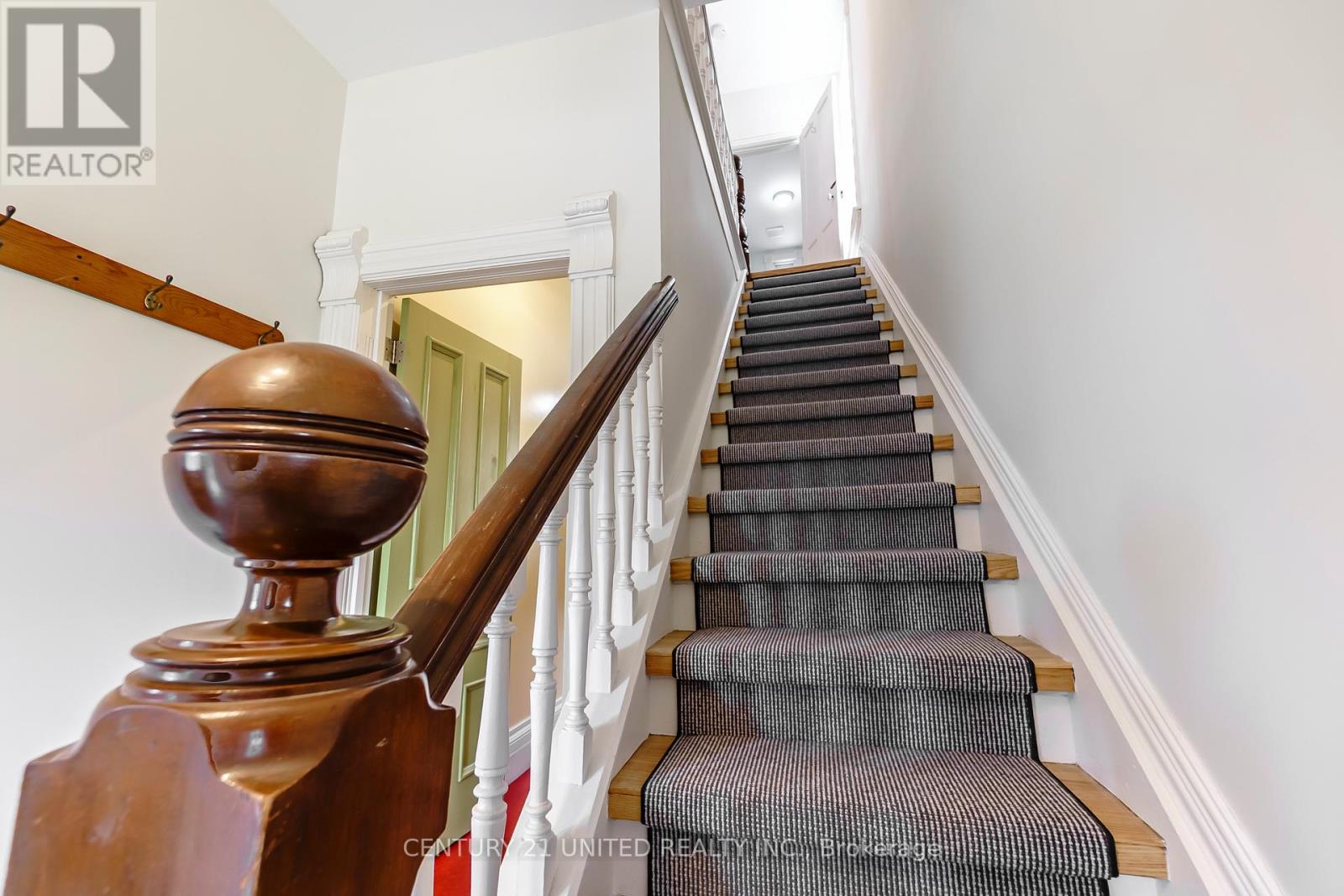 585 Homewood Avenue, Peterborough (Town Ward 3), Ontario  K9H 2N4 - Photo 34 - X13115744