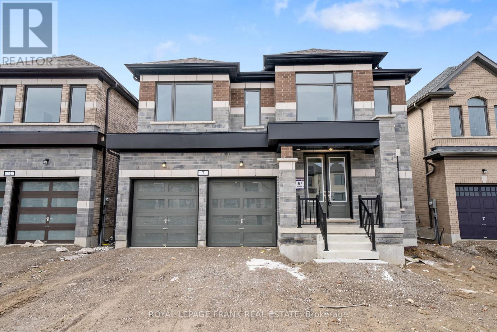 7 WALTERS STREET, kawartha lakes (lindsay), Ontario